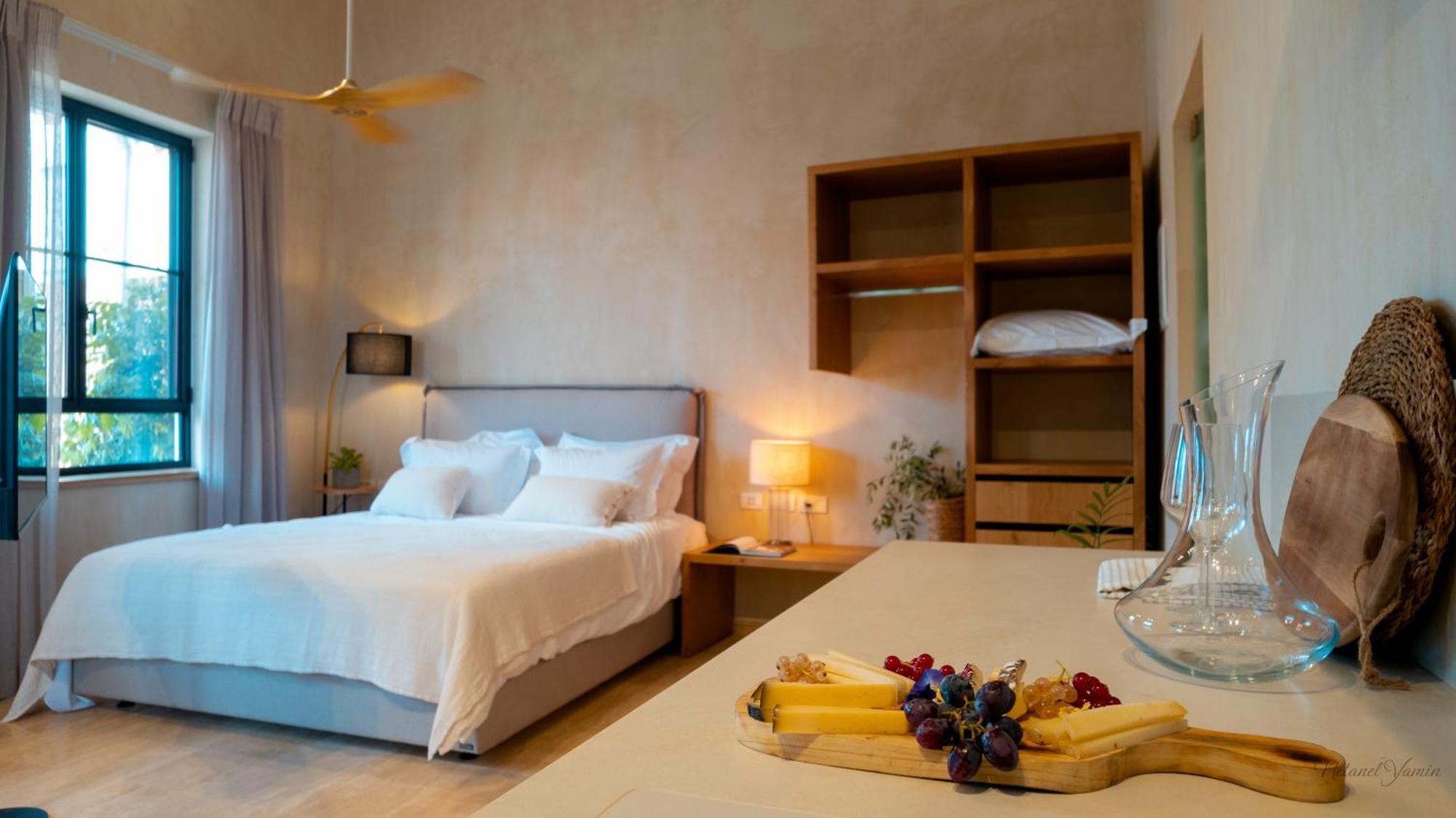 Hagafen Boutique Suites Zikhron Ya'akov Exterior foto